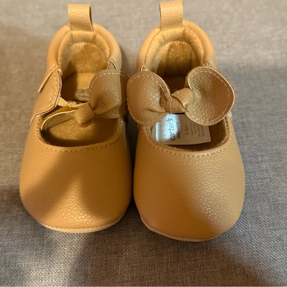 Baby Girl Shoes Set of 3 Like New Carters, Cat & Jack 3-6MO - Picture 8 of 12